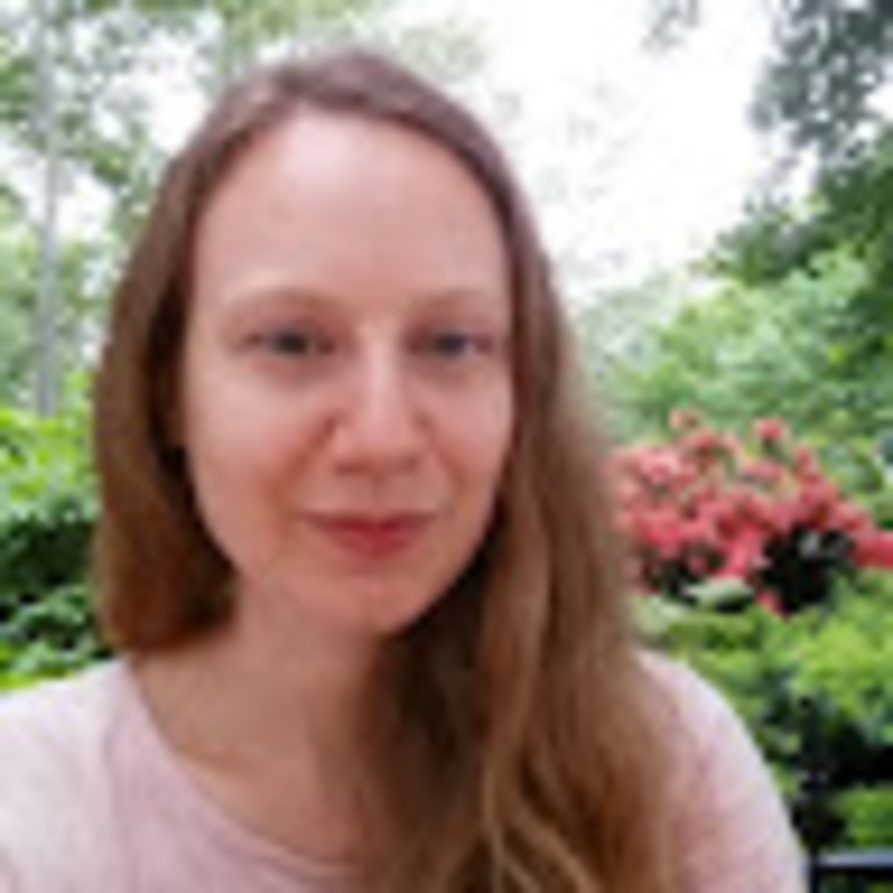 Meet your Posher, Genevieve